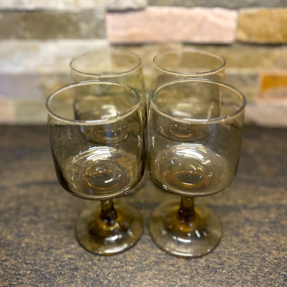 LIBBEY | Set of 4 | Tawny Accent Small Wine Glass